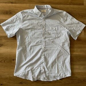 WeatherProof Men’s Dress Shirt